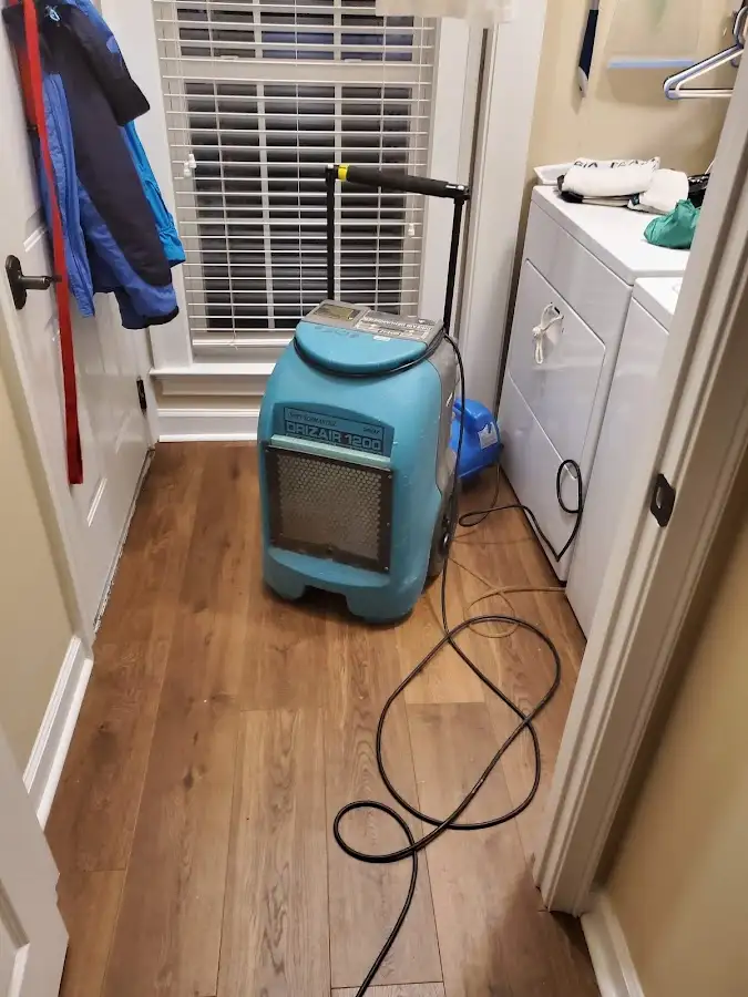 Commercial dehumidifier deployed for Crawl Space Restoration in Winnetka